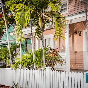 Courtney's Place Historic & Inns Pensjonat Key West